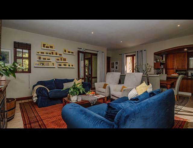 4 BEDROOM FREEHOLD FOR SALE IN FAERIE GLEN